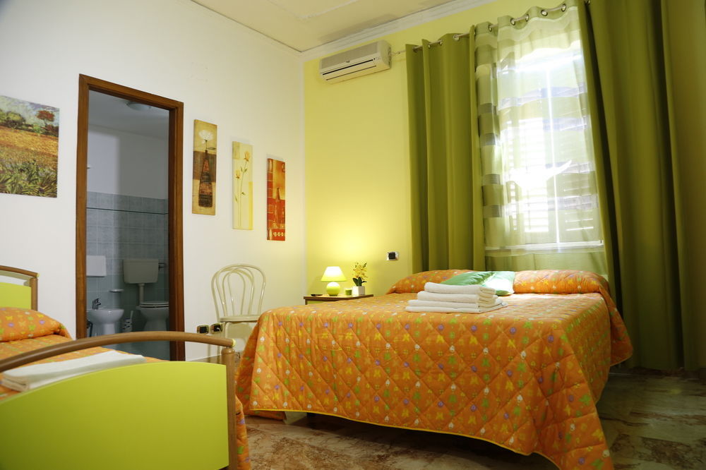 B&B Casa Orlando Terrasini Luaran gambar