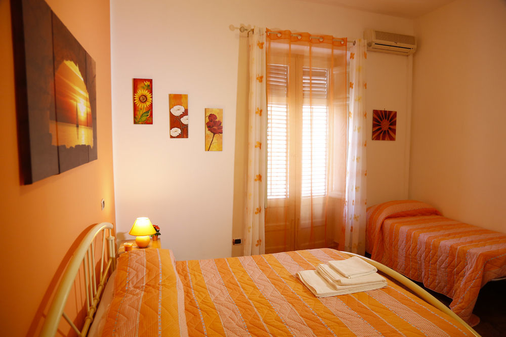 B&B Casa Orlando Terrasini Luaran gambar